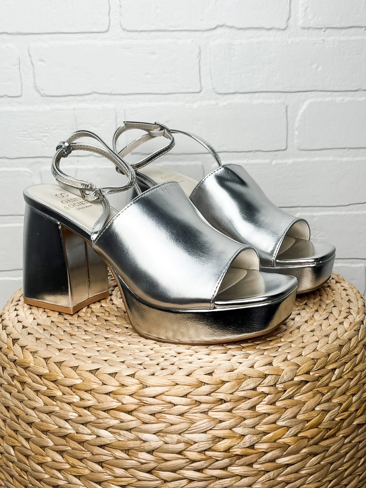 Annalise chunky platform sandal silver