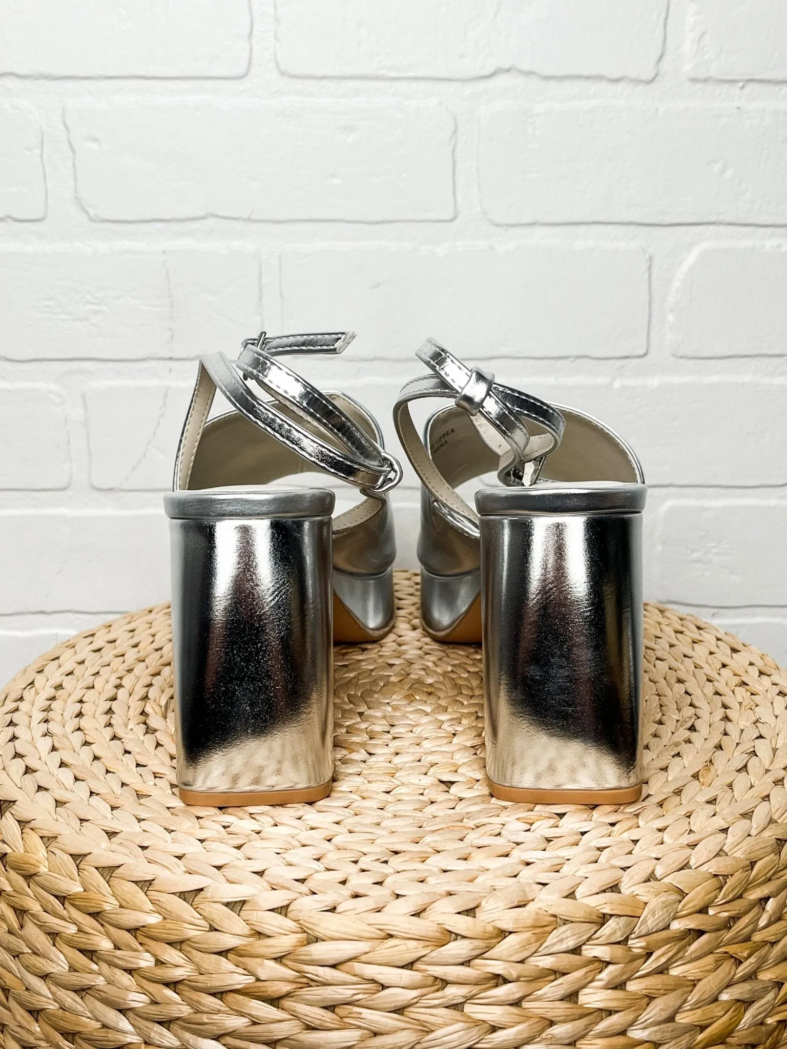 Annalise chunky platform sandal silver