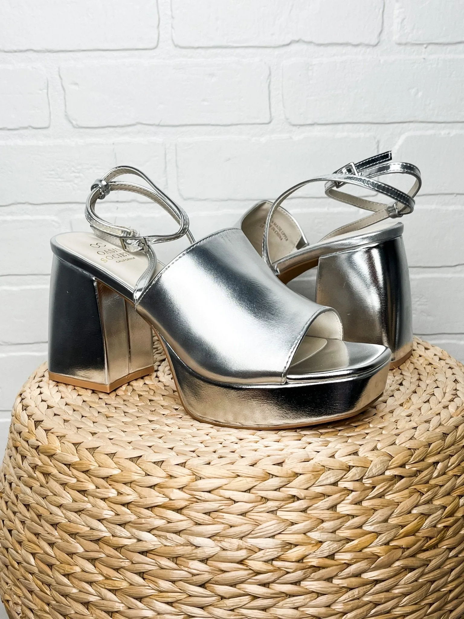 Annalise chunky platform sandal silver