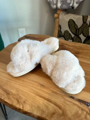 Fuzzy Crossover Slippers {Multiple Colors}