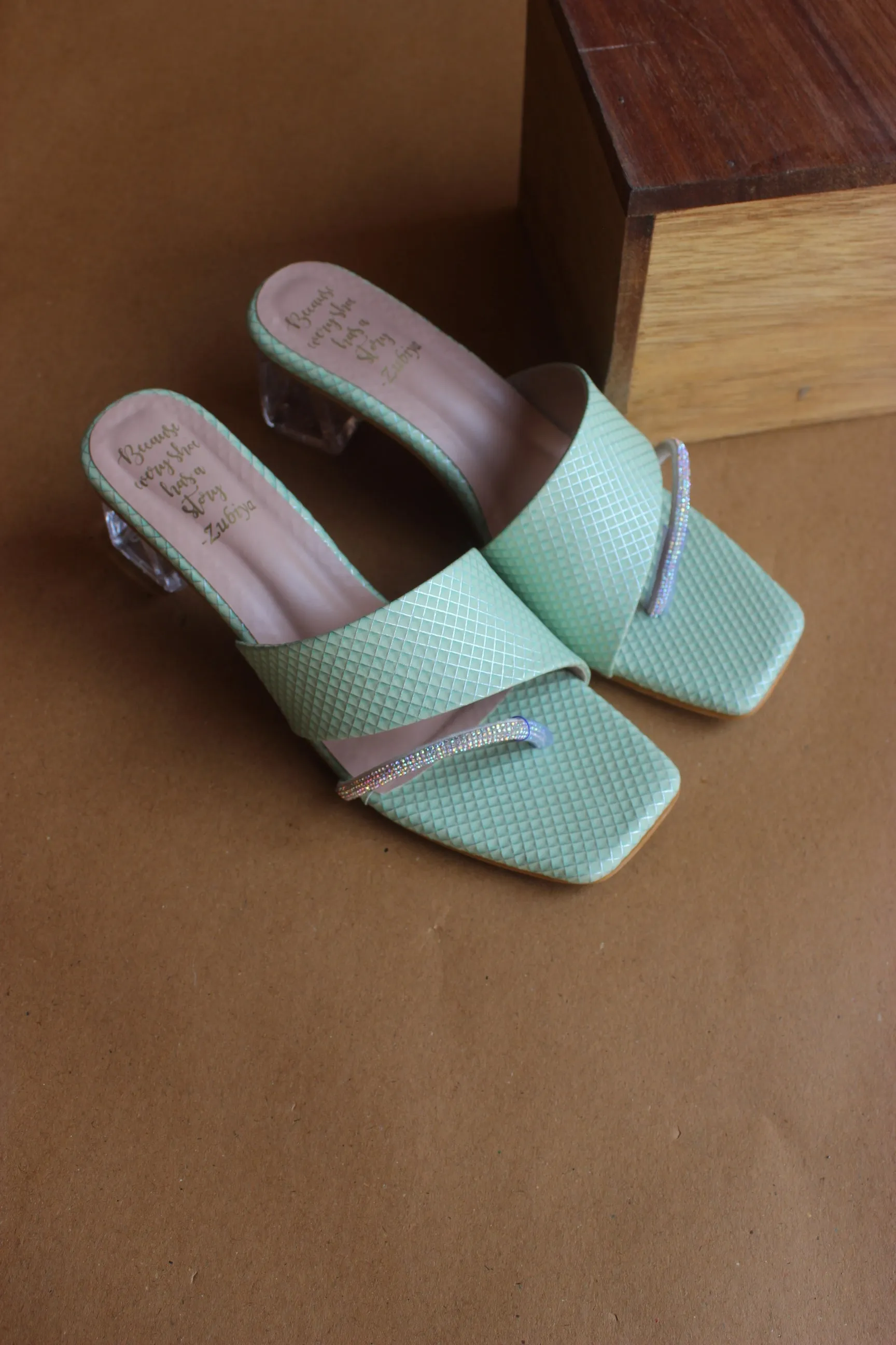 Minty love heels