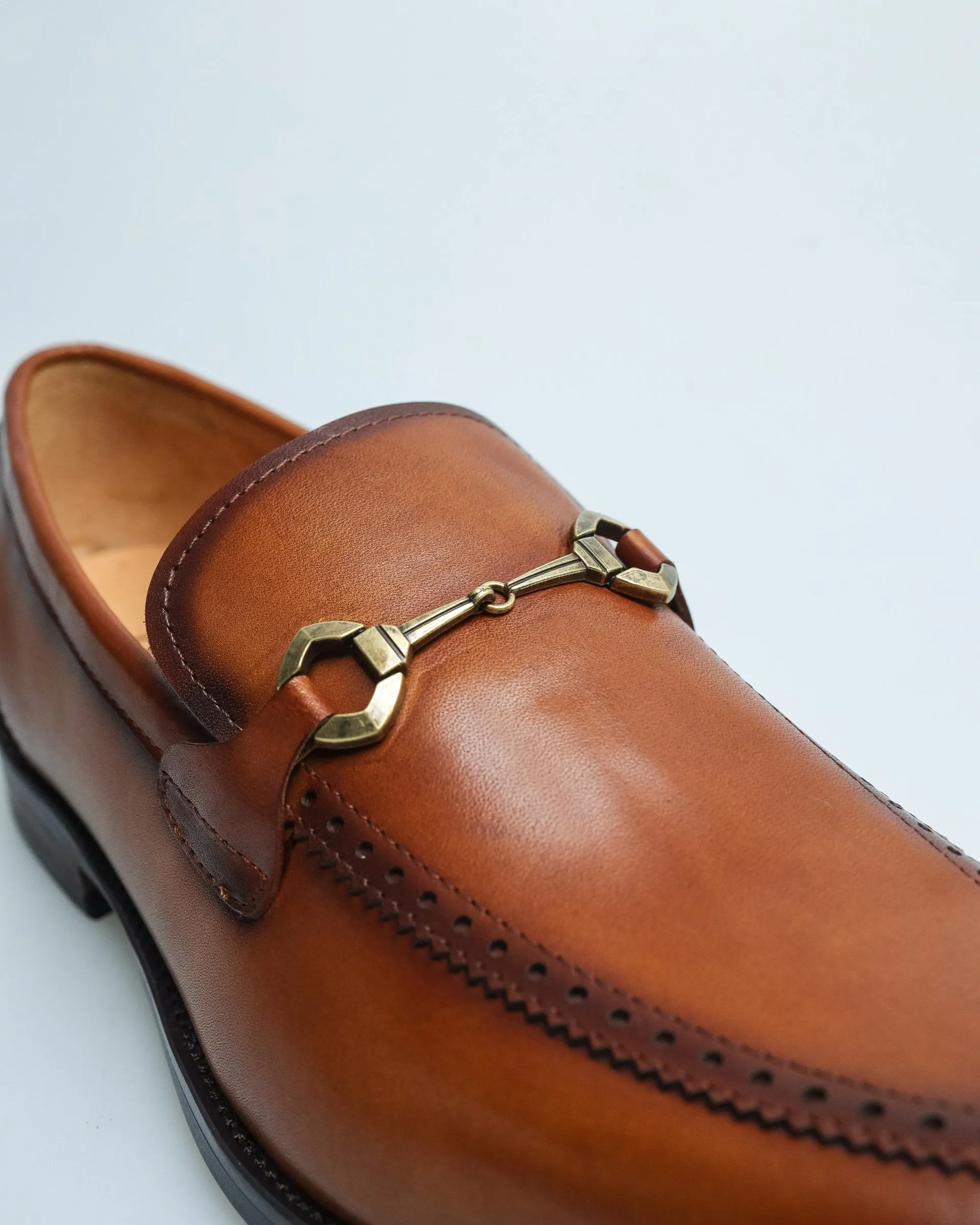 Tomaz F350 Men's Buckle Loafer