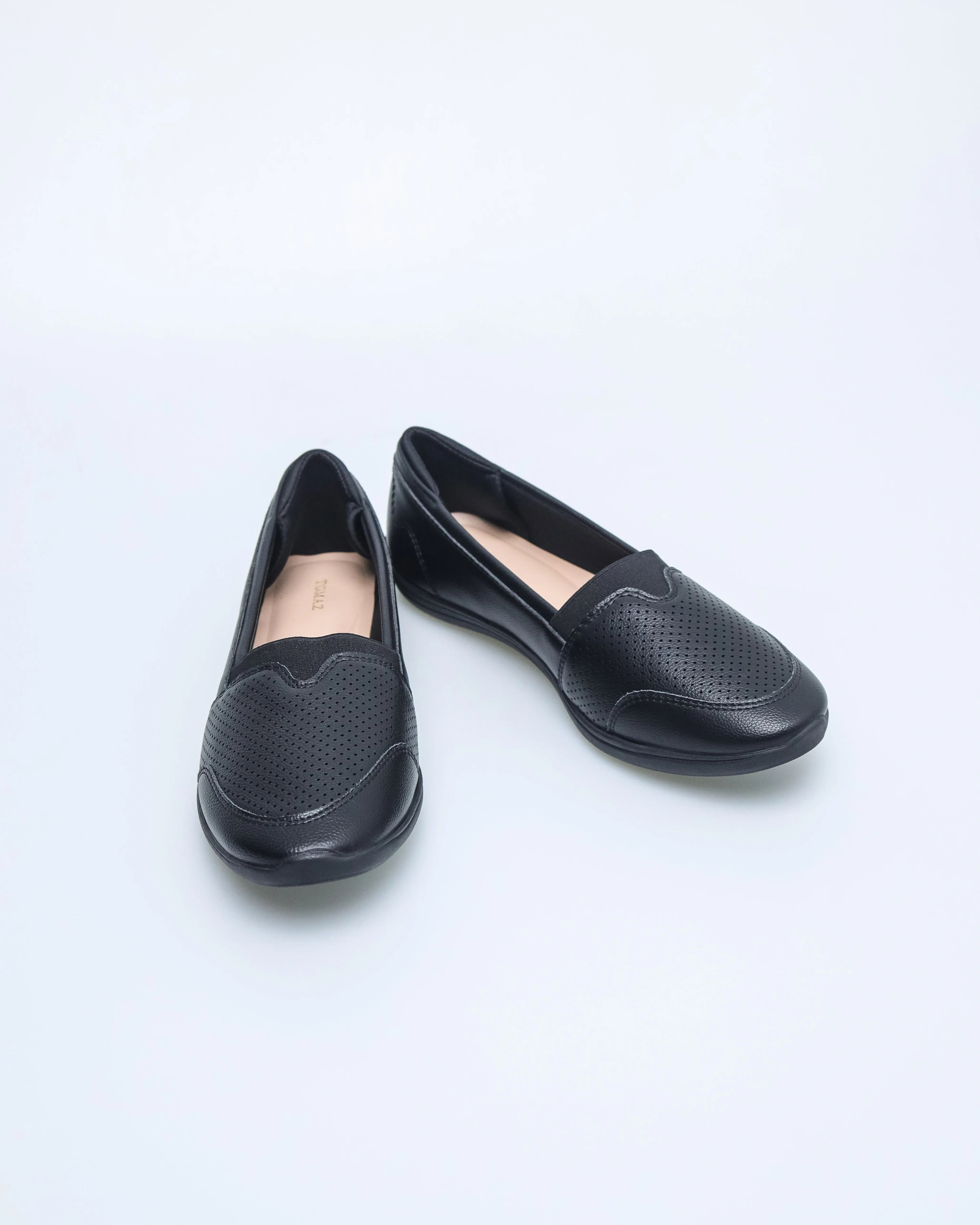 Tomaz NN428 Ladies Classic Perforated Flats